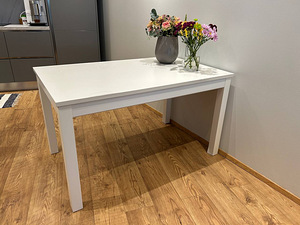 Pikendatav söögilaud (1 foto / 4)
