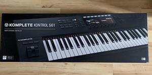 Native Instruments Komplete Kontrol S61 MK2 (3 foto / 3)