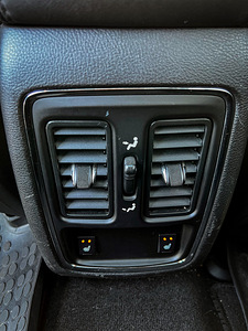 Müüa Jeep Grand Cherokee (7 foto / 7)