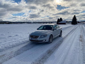 Volvo s 80 (4 foto / 9)