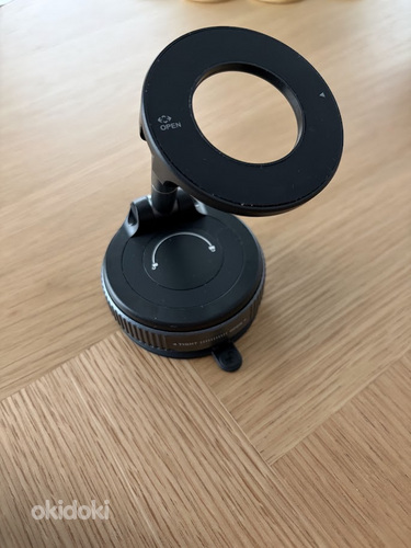 Iminapp tagusega magneetiline telefonihoidija.