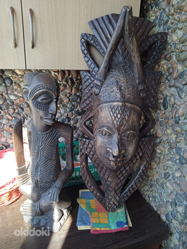 Африканская маска и статуетка (фото #2)