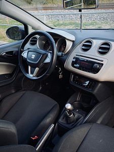 SEAT Ibiza 1.9 TDI 77kW (11 foto / 15)