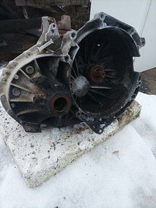 Käigukast FORD TRANZIT diisel 2 l 2004 a (2 foto / 2)