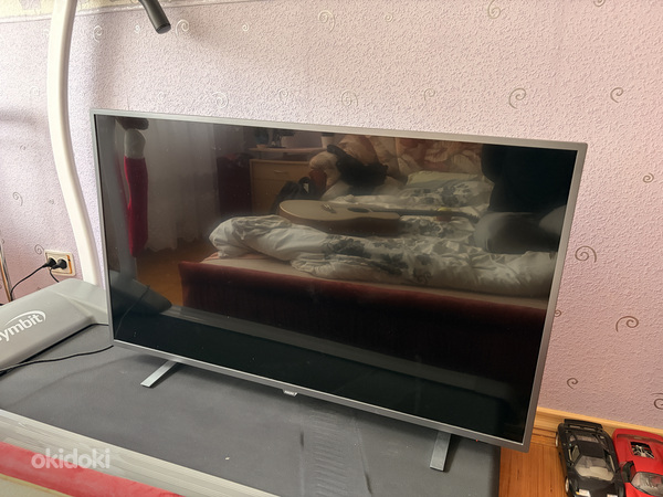Продается телевизор Philips 43" 4K HDR Ambilight