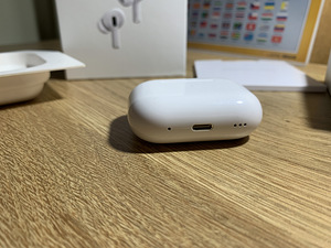 Airpods pro 2 (4 фото из 8)