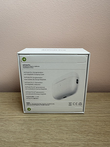 Airpods pro 2 (3 фото из 4)