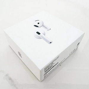 AirPods 4 (1 фото из 10)