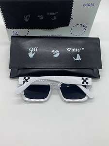 Off White Virgil Päikeseprillid, Mustad/valged (2 foto / 9)
