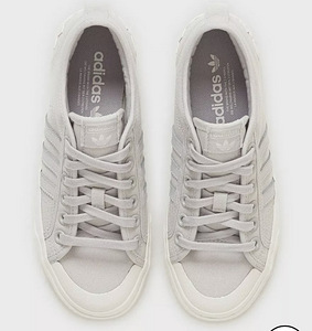 Adidas Originals by Stella MCCartney (4 foto / 4)