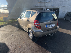 Mercedes Benz A160 CDI (7 foto / 15)