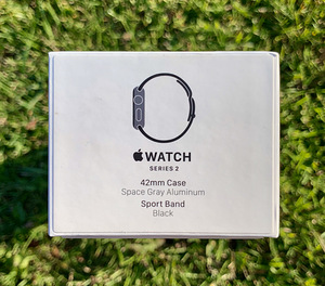 Apple Watch Series 2 42mm (2 фото из 3)