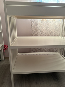 Mähkimislaud GULLIVER (ikea) + mähkimisalus VÄDRA (ikea) (4 foto / 7)