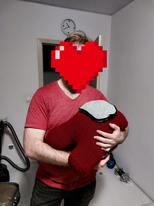 Käsitööna valmivad tellimustööd: mänguasjad, riided ja pleed (2 foto / 4)