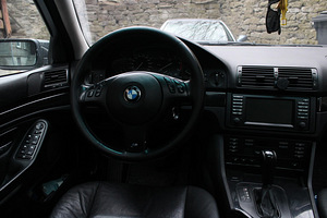 BMW 525d (7 фото из 10)