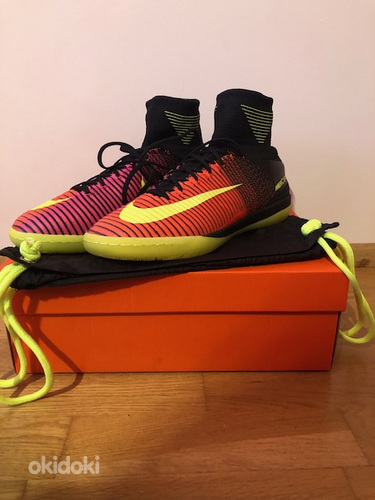 Новые бутсы для мини-футбола Nike MercurialX Proximo II (фото #3)