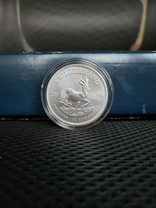 1 oz Austraalia känguru ja Lõuna-Aafrika Krugerrand hõbemünt (5 foto / 10)