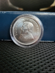 1 oz Austraalia känguru ja Lõuna-Aafrika Krugerrand hõbemünt (10 foto / 10)
