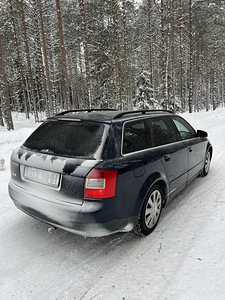 Audi a4 b6 2.5 132kw Quattr, МКПП (3 фото из 10)