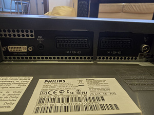 32'' LCD teler Philips (4 foto / 5)