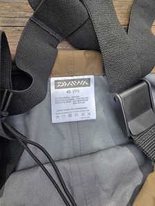 Дышащие забродные брюки Daiwa D-Vec (3 фото из 4)