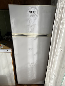 Холодильник Haier (1 фото из 5)