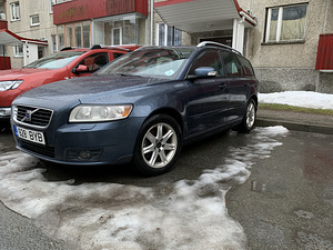 Volvo V50 (2008) (1 foto / 14)