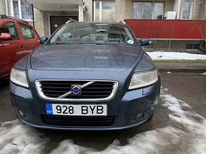 Volvo V50 (2008) (3 foto / 14)