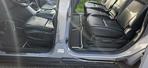 Ford grand c-max (9 foto / 15)