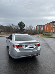 Honda Accord i-dtec 2.2 (2 foto / 10)