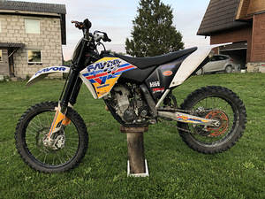 Ktm 250sxf (2 foto / 8)