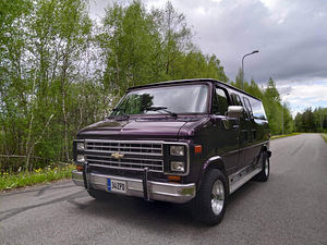 Chevy van G20 6.2d (1 фото из 8)