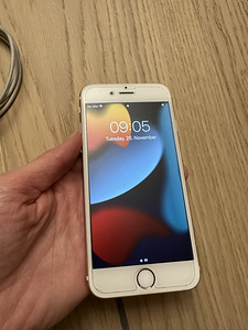 iPhone 6s 32GB (3 foto / 4)