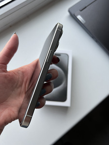 iPhone 15 Pro 256gb (4 foto / 9)