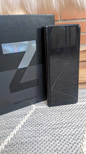 Samsung Galaxy Z Fold 3 (12/512GB) (1 foto / 5)