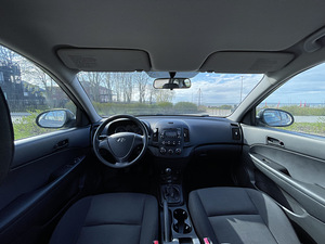 Hyundai i30 1.4 80kW 2008 (8 foto / 14)
