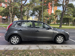 Hyundai i30 1.4 80kW 2008 (5 foto / 14)