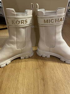 Michael Kors poolsaapad 38 (4 foto / 6)