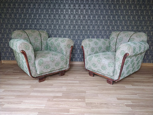 Tigudiivani komplekt - diivan, 2 tugitooli ja tumba. (3 foto / 4)