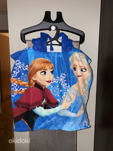 Детское пляжное полотенце с капюшоном Frozen (фото #1)