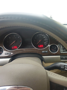 Audi A8 3.0tdi 155kw (5 foto / 7)