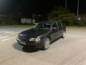 Audi A4 B5 1.8 ÜV 06.25 (1 foto / 4)