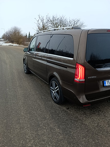 Mercedes Benz V250 4MATIC Avantgarde (5 foto / 15)