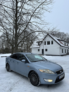 Ford Mondeo (2 фото из 8)