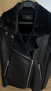Karusnahast vest (2 foto / 3)