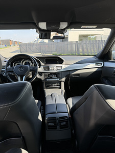 Mercedes-Benz E 250 4MATIC AMG 2.1 150kW (3 foto / 6)
