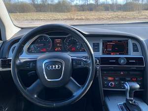 Audi A6 3.0 171kW (11 foto / 12)