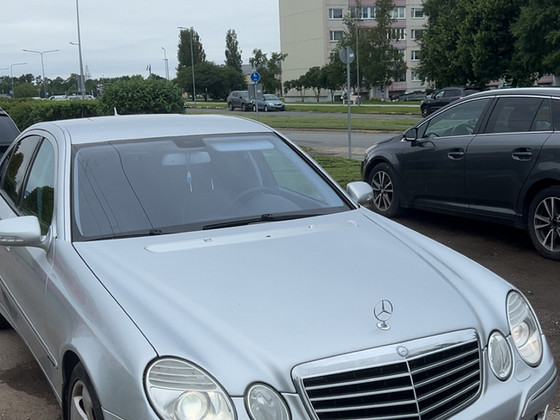 Mercedes Benz
