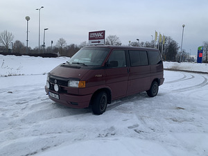Volkswagen multivan 2.4 57kw (1 foto / 15)