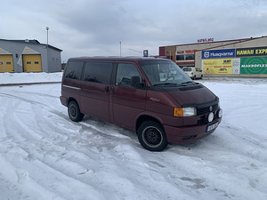 Volkswagen multivan 2.4 57kw (2 foto / 15)